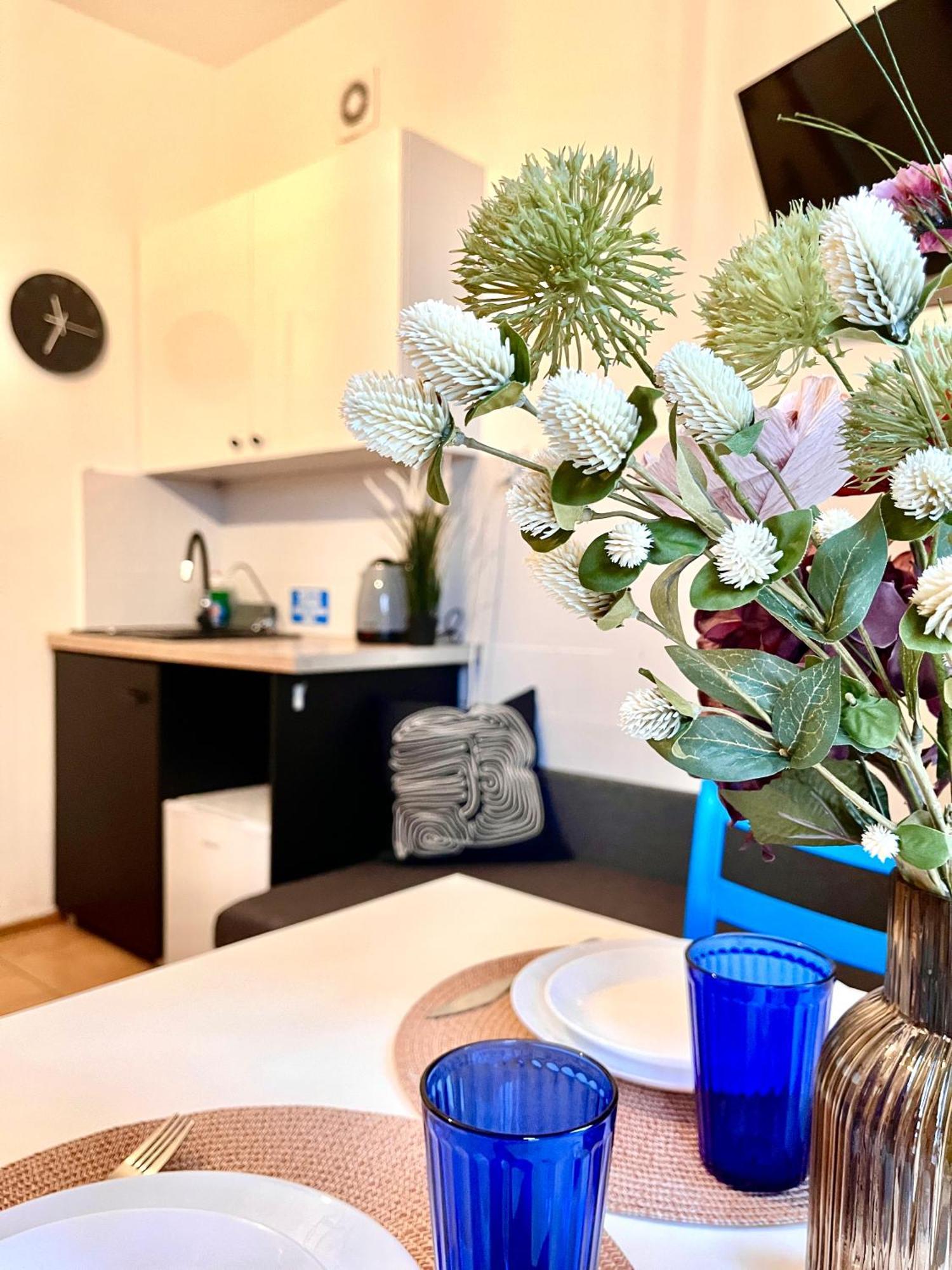 Chopin Apartments Self Check-In Warsaw Ngoại thất bức ảnh