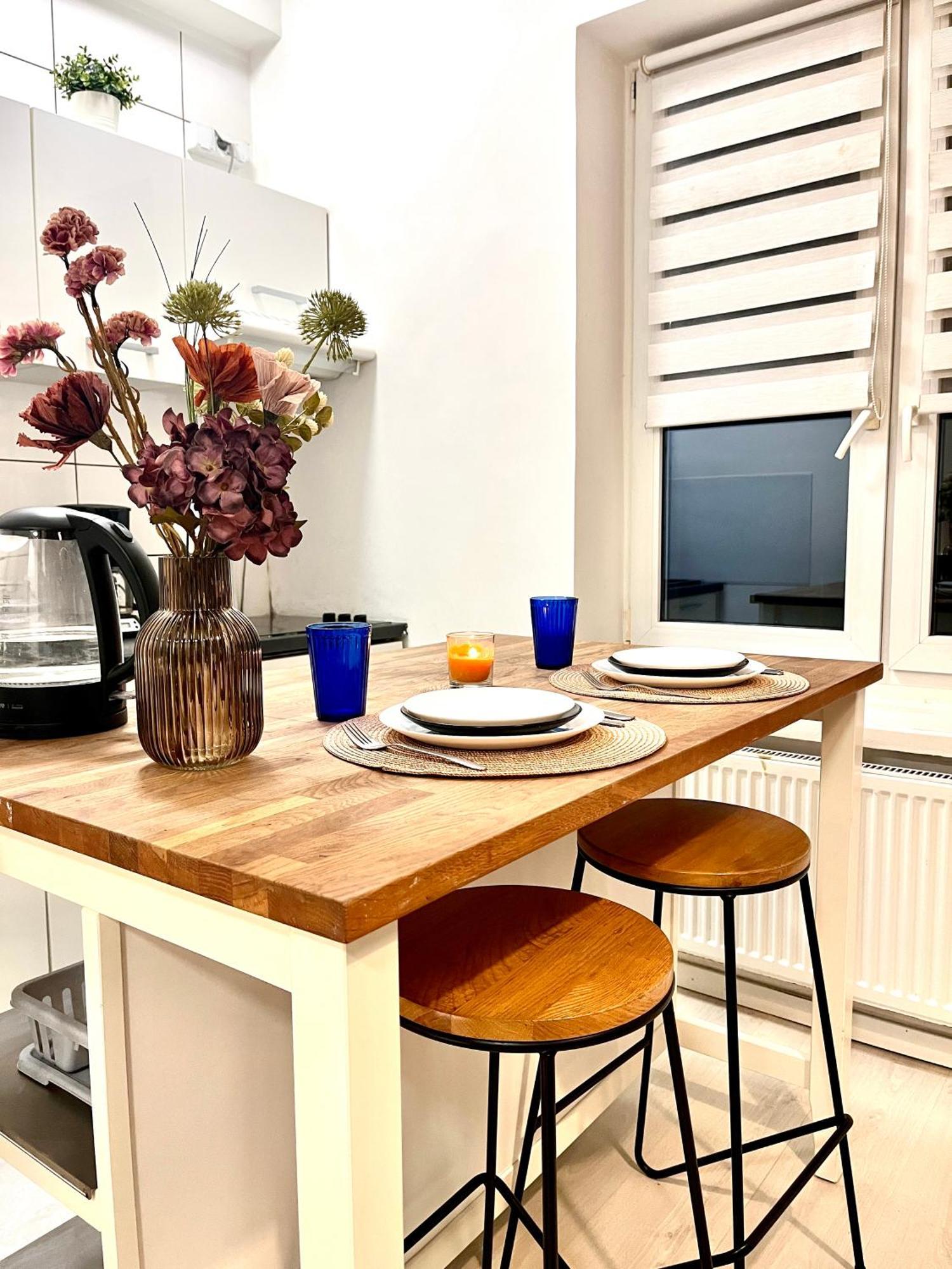 Chopin Apartments Self Check-In Warsaw Ngoại thất bức ảnh